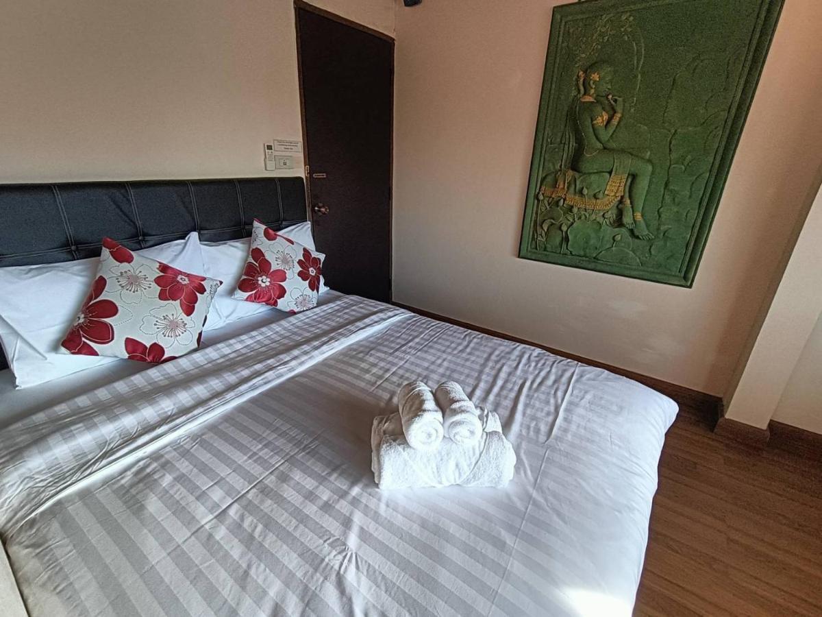 Hostel Soft Night Barzaar Čiang Mai Exteriér fotografie