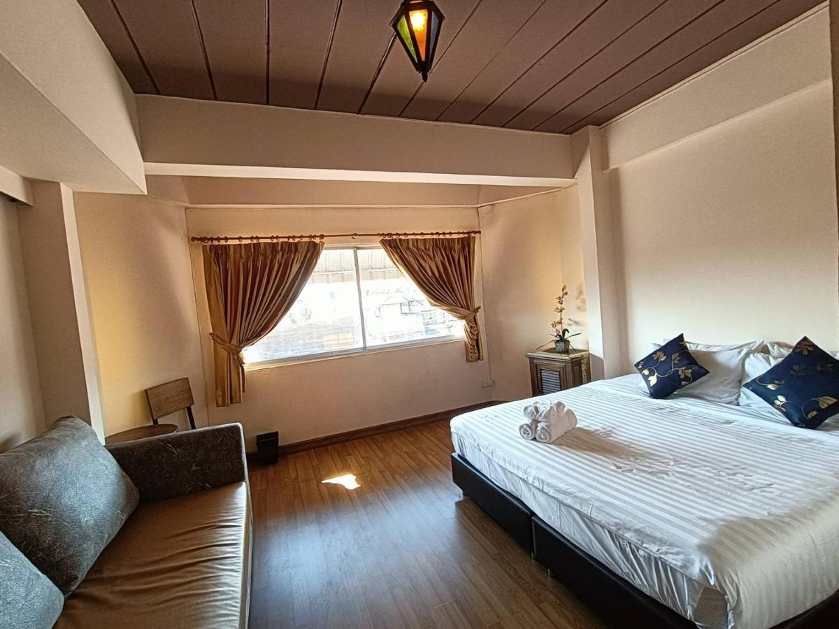 Hostel Soft Night Barzaar Čiang Mai Exteriér fotografie